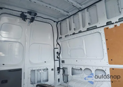 2018 Nissan Nv Cargo Nv2500 Hd Sv V8 from USA, damaged, VIN 1N6AF0LY8JN817917